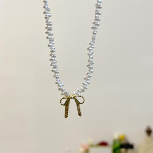 Messing Halskette, Kupferlegierung, mit Kunststoff Perlen, mit Verlängerungskettchen von 7CM, handgemacht, für Frau, weiß, Länge:ca. 40 cm, verkauft von PC
