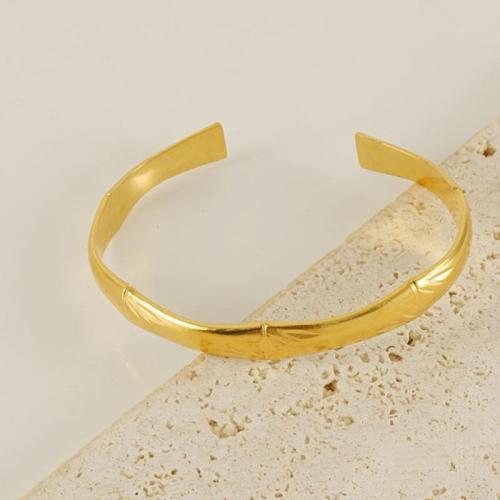 Stainless Steel Bangle, 304 Stainless Steel, 18K gold plated, fashion jewelry & for woman, golden, Inner Diameter:Approx 62mm, Sold By PC
