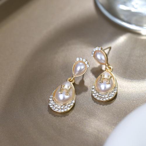 Zinc Alloy Drop Earrings with Plastic Pearl Teardrop gold color plated fashion jewelry & with rhinestone golden nickel lead & cadmium free Sold By Pair