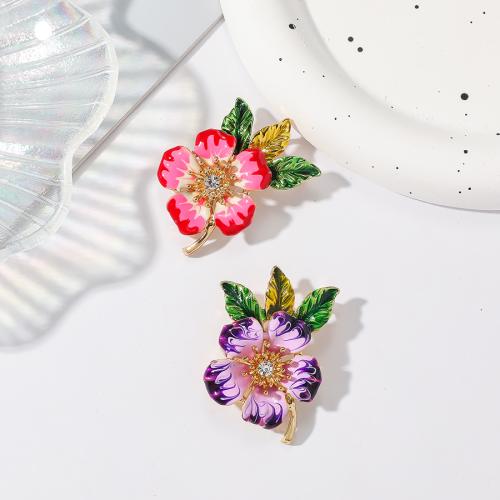 Zinc Alloy Brooches Flower gold color plated fashion jewelry & enamel & with rhinestone nickel lead & cadmium free Sold By PC