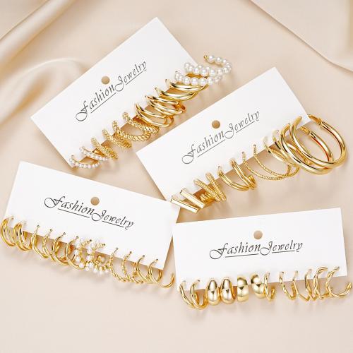 Pendientes de Aleación de Zinc, con Perlas plásticas, Joyería & para mujer, dorado, Vendido por Set