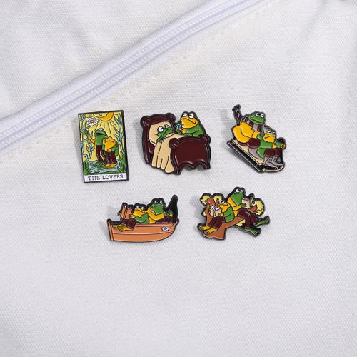 Tibetan Style Brooches, Frog, stoving varnish, Unisex & different styles for choice, more colors for choice, nickel, lead & cadmium free, Sold By PC
