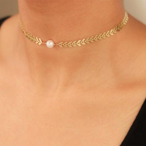 Fashion Choker halskæde, Zinc Alloy, med Plastic Pearl, forgyldt, for kvinde, flere farver til valg, nikkel, bly & cadmium fri, Længde 34 cm, Solgt af PC