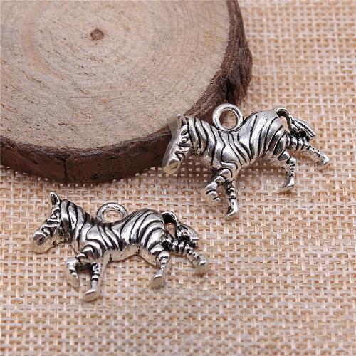 Zinc Alloy Animal Pendants Horse plated DIY Sold By PC