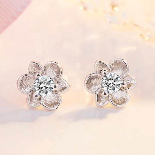 Cubic Zirconia Micro Pave Brass Earring, Flower, fashion jewelry & micro pave cubic zirconia & for woman, 7.20x8mm, Sold By Pair