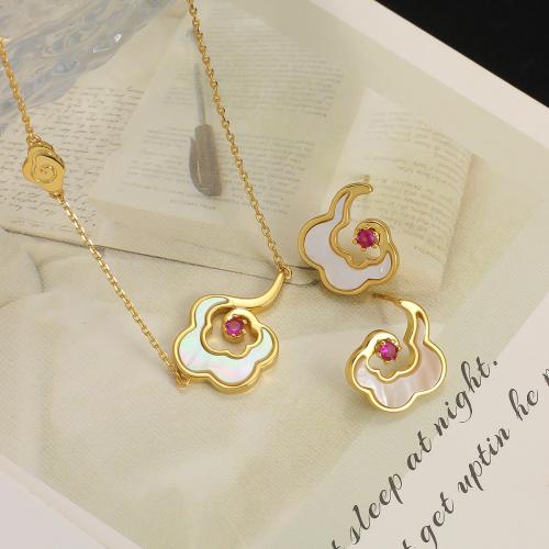 Brass Jewelry Set with Pearl Oyster 18K gold plated fashion jewelry & for woman length about 41cm; Tail chain :5cm. Earrings  : . Sold By PC