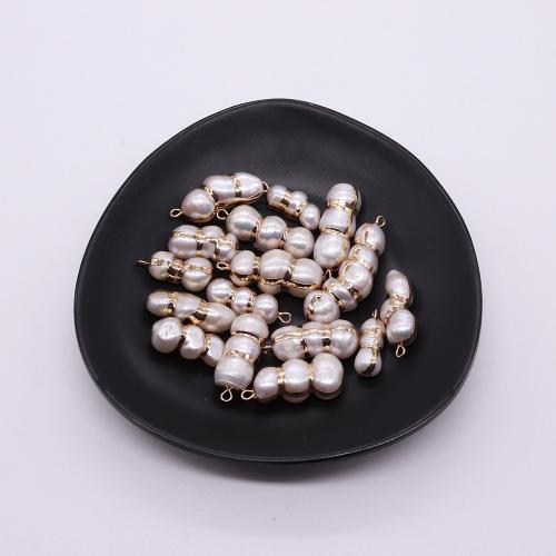 Pendentifs perles d'eau douce, perle d'eau douce cultivée, avec laiton, archide, Placage de couleur d'or, DIY, blanc, about:8x21-13x38mm, Vendu par PC