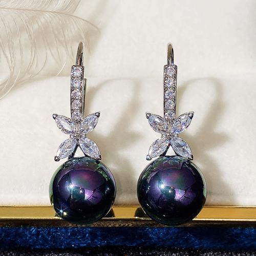 Boucles d'oreilles en laiton zircon cubique pavent, avec perle de plastique, bijoux de mode & pavé de micro zircon & pour femme, 34mm, Vendu par paire