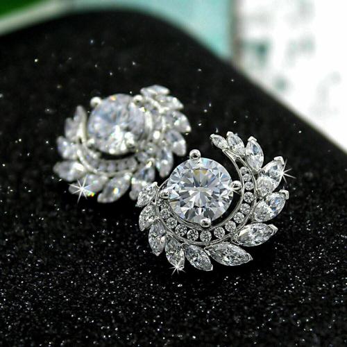 Cubic Zirconia Micro Pave Brass Earring, fashion jewelry & micro pave cubic zirconia & for woman, 18x8mm, Sold By Pair