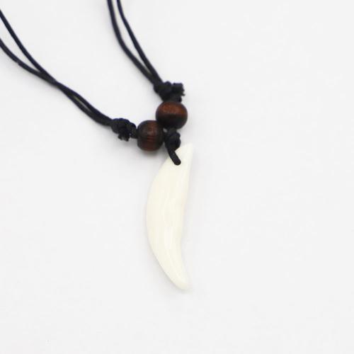 Resin Necklace, Cotton Thread, with Wood & Resin, Horn, Adjustable & for man, 40x10x6mm, Length:Approx 44-86 cm, Sold By PC