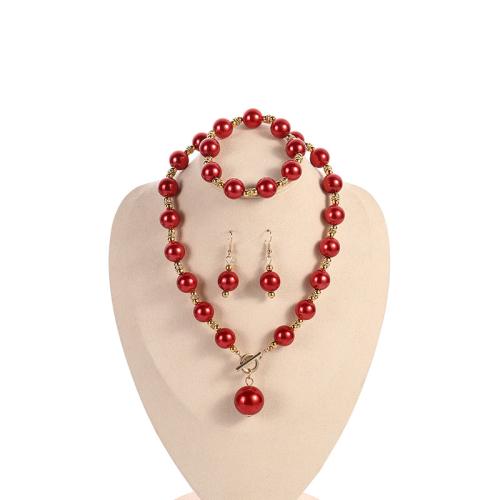 Műanyag Pearl Jewelry Set, karkötő & fülbevaló & nyaklánc, -val Cink ötvözet, Kerek, kézi, három darab & a nő, több színt a választás, necklace length 47cm, bracelet length 16cm, earring length 45mm, Által értékesített Set