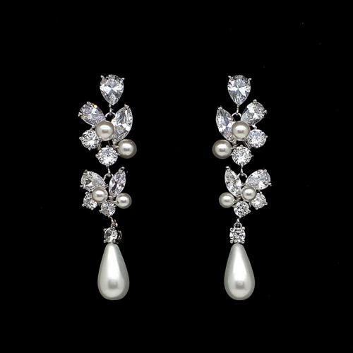 Boucles d'oreilles en laiton zircon cubique pavent, avec perle de plastique, bijoux de mode & pavé de micro zircon & pour femme, 42mm, Vendu par paire