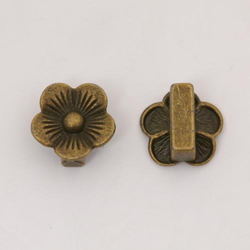 Zinc Alloy Flower Pendants DIY Sold By PC