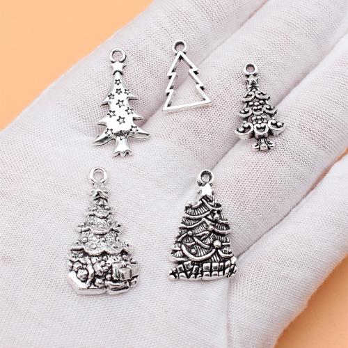 Colgantes de Aleación de Zinc Estilo Navidad, Árbol de Navidad, chapado en color de plata antigua, Bricolaje, 5PC/Bolsa, Vendido por Bolsa