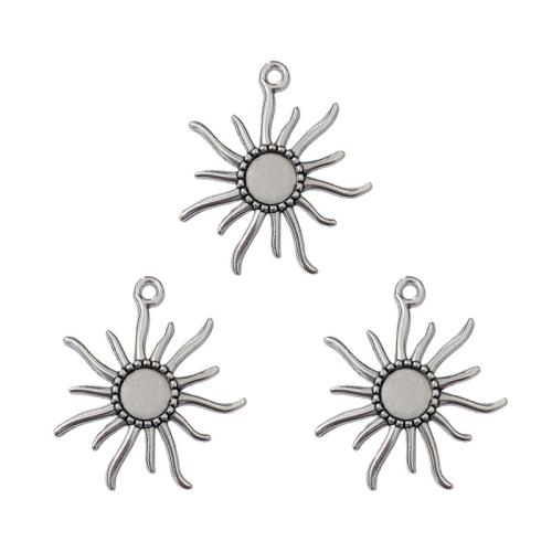 Pendentifs en alliage de zinc, soleil, Plaqué de couleur d'argent, DIY, protéger l'environnement, sans nickel, plomb et cadmium, 44x49mm, 100PC/sac, Vendu par sac