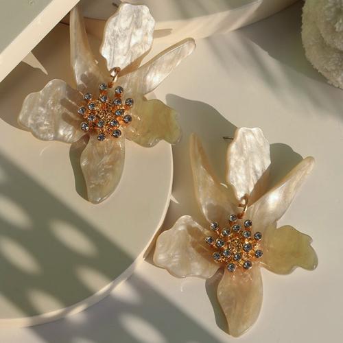 Acrylic Jewelry Earring with Zinc Alloy Flower fashion jewelry & with rhinestone Sold By Pair