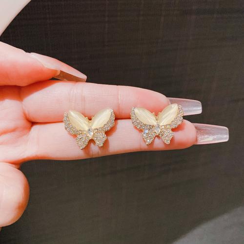 Tibetan Style Stud Earring, with Cats Eye, Butterfly, fashion jewelry & for woman & with rhinestone, golden, 15x19mm, Sold By Pair