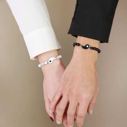 Bracelets de pierres précieuses, pierre gemme, avec Aimant & fil élastique & Oeil de chat & lave volcanique, différents matériaux pour le choix & styles différents pour le choix & pour le couple, plus de couleurs à choisir, Vendu par PC