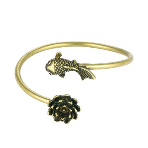 Brass Bracelet & Bangle fashion jewelry & for woman golden Inner Approx 52mm Sold By PC