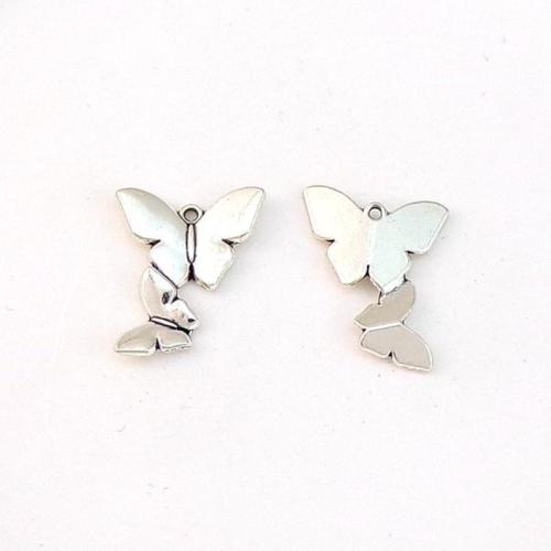 Tibetan Style Animal Pendants, Butterfly, antique silver color plated, DIY, nickel, lead & cadmium free, 21x18x1.50mm, Approx 100PCs/Bag, Sold By Bag