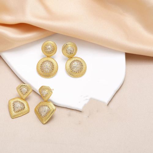 Cubic Zirconia Micro Pave Latão Brinco, cobre, banhado, joias de moda & Varios pares a sua escolha & micro pavimento em zircônia cúbica, dourado, níquel, chumbo e cádmio livre, vendido por par