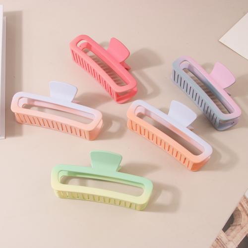 Hair Claw Clips Resin Rectangle stoving varnish gradient color & for woman & hollow Sold By PC