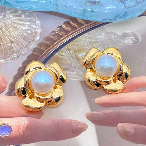 Brass Stud Earring with Plastic Pearl fashion jewelry & for woman Sold By Pair