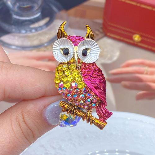 Fashion Brooch Jewelry, Brass, Owl, fashion jewelry & for woman & with rhinestone, more colors for choice, 48x21mm, Sold By PC