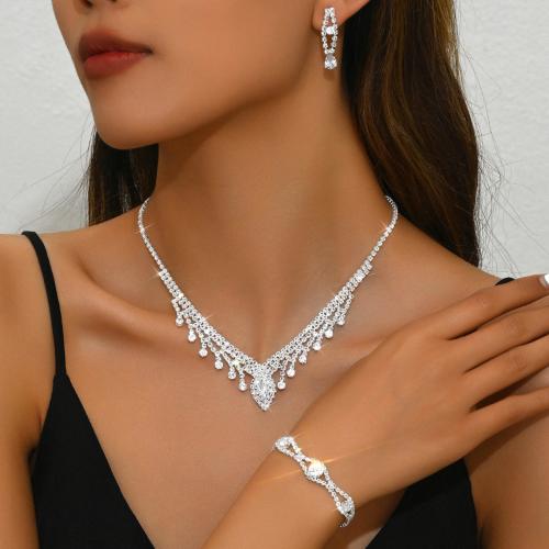 laiton parure de bijoux, Bracelet & boucle d'oreille & collier, avec cristal, Placage, trois pièces & pour femme & avec strass, argent, Vendu par fixé