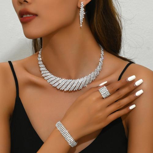 ottone set di gioielli fashion, placcato, stili diversi per la scelta & per la donna & con strass, argento, Venduto da set