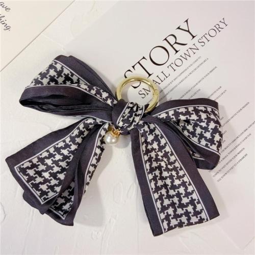 Zinc Alloy Key Clasp with Cloth Bowknot & multifunctional & for woman 130mm Sold By PC