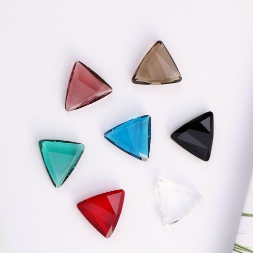 3D L'art des ongles Décoration, verre, triangle, DIY, plus de couleurs à choisir, protéger l'environnement, sans nickel, plomb et cadmium, 15x16mm, 100PC/sac, Vendu par sac