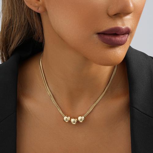 Zinc Alloy Jewelry Necklace with 7cm extender chain gold color plated fashion jewelry golden nickel lead & cadmium free Length 36 cm Sold By PC