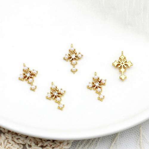 Cubic Zirconia Micro Pave Brass Pendant, with Plastic Pearl, plated, DIY & micro pave cubic zirconia, golden, Sold By PC