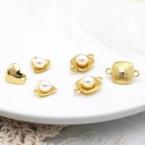 Brass Jewelry Pendants with Plastic Pearl plated DIY golden Sold By PC