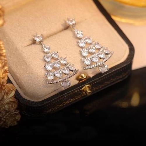 Christmas Earrings Zinc Alloy Christmas Tree Christmas Design & fashion jewelry & for woman & with rhinestone silver color Sold By Pair