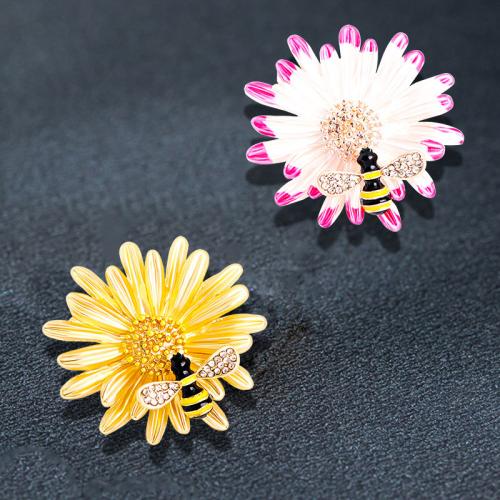 Tibetan Style Brooches, fashion jewelry & for woman & with rhinestone, more colors for choice, 38x38mm, Sold By PC