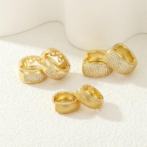 Cúbicos Circonia Pendiente Latón Micro pavimenta, metal, chapado en color dorado, diferentes estilos para la opción & micro arcilla de zirconia cúbica & para mujer, más colores para la opción, libre de níquel, plomo & cadmio, Vendido por Par