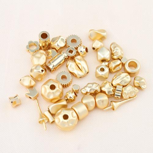 Perles bijoux en laiton, Placage de couleur d'or, DIY & styles différents pour le choix, plus de couleurs à choisir, protéger l'environnement, sans nickel, plomb et cadmium, Vendu par PC