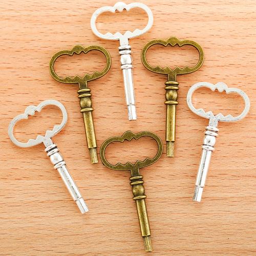 Zinc Alloy Key Pendants plated DIY Sold By Bag