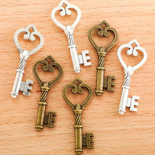 Zinc Alloy Key Pendants plated DIY Sold By Bag