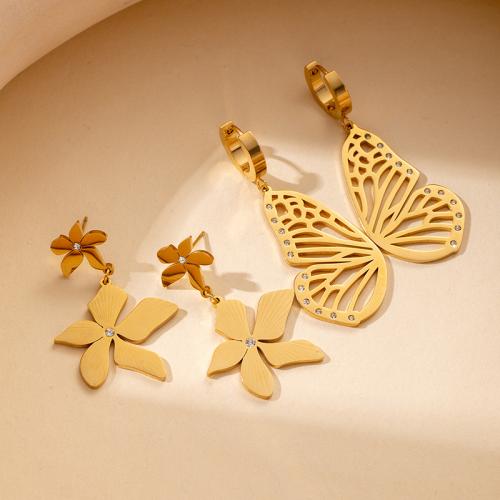 Titanium Steel  Earring gold color plated fashion jewelry & with rhinestone golden Sold By Pair