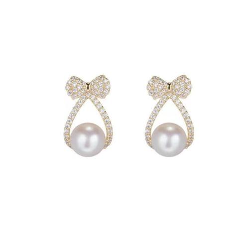 Zinklegering oorknoppen, Zinc Alloy, met Plastic Pearl, plated, micro pave zirconia & voor vrouw, goud, 15x10mm, Verkocht door pair