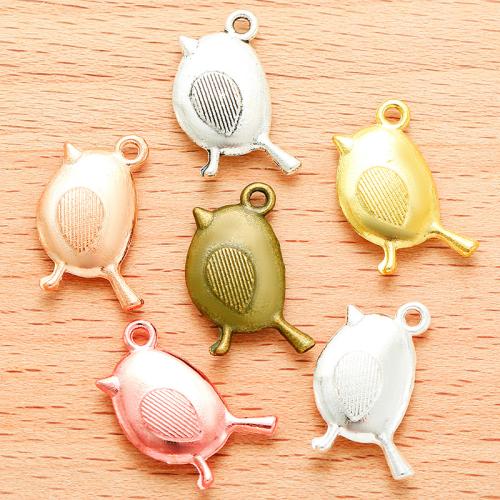 Zinc Alloy Animal Pendants Bird plated DIY Sold By Bag