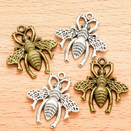 Zinc Alloy Animal Pendants Bee plated DIY Sold By Bag