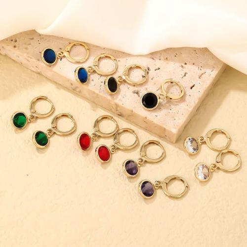 Boucles d'oreilles pendantes en laiton, Placage de couleur d'or, bijoux de mode & avec strass, plus de couleurs à choisir, protéger l'environnement, sans nickel, plomb et cadmium, 9x26mm, Vendu par paire