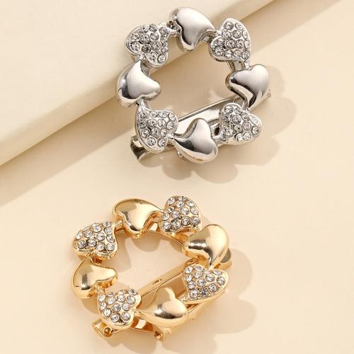 Zinc Alloy Brooches plated for woman & with rhinestone 38mm Sold By PC