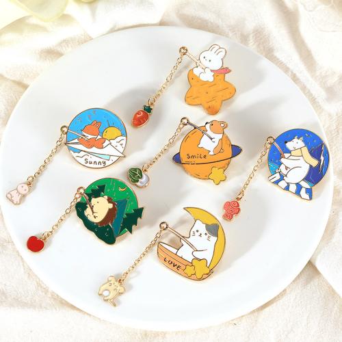 Zinc Alloy Brooches gold color plated cute & enamel nickel lead & cadmium free Sold By PC