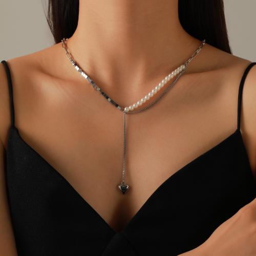 Collier de bijoux en alliage de zinc, avec perle de plastique, Placage, pour femme, argent, Longueur:Environ 41-50 cm, Vendu par PC