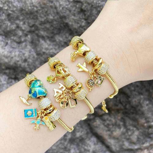 Cúbicos Circonia pulsera Latón Micro pavimenta, metal, con 5cm extender cadena, chapado en color dorado, Joyería & diferentes patrones para la opción & micro arcilla de zirconia cúbica, dorado, libre de níquel, plomo & cadmio, longitud 15.5 cm, Vendido por UD